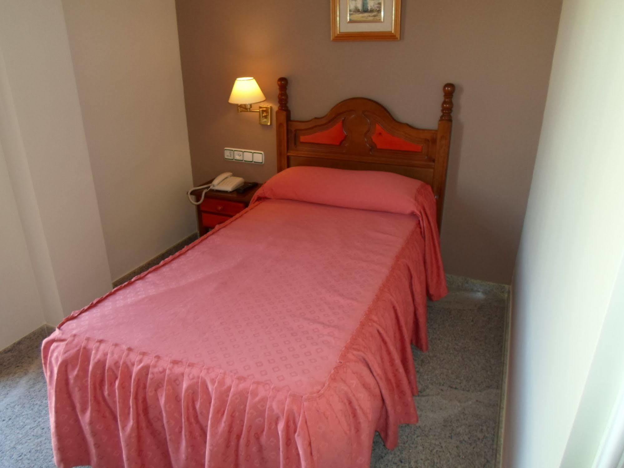 Hotel El Doncel Atarfe Kültér fotó